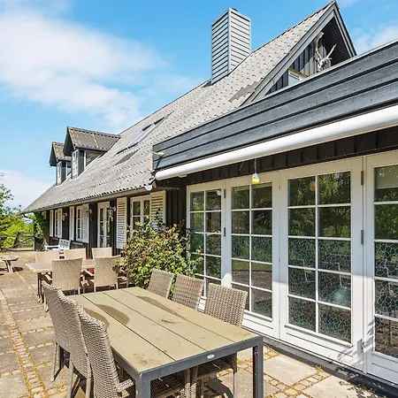 Holiday Home Margrethesvej Ferienhaus Trend