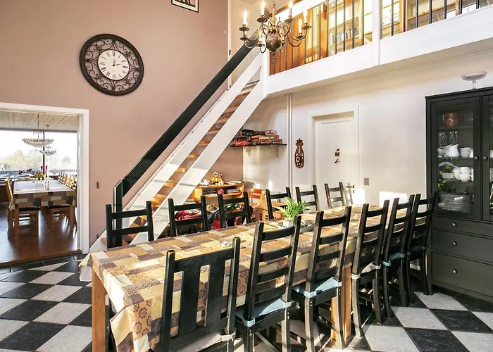 Дом отдыха 19 Person In Logstor-by Traum Тренд